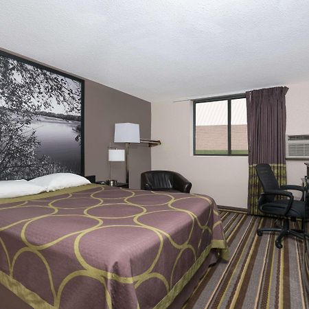 Super 8 By Wyndham Willmar Hotel Luaran gambar